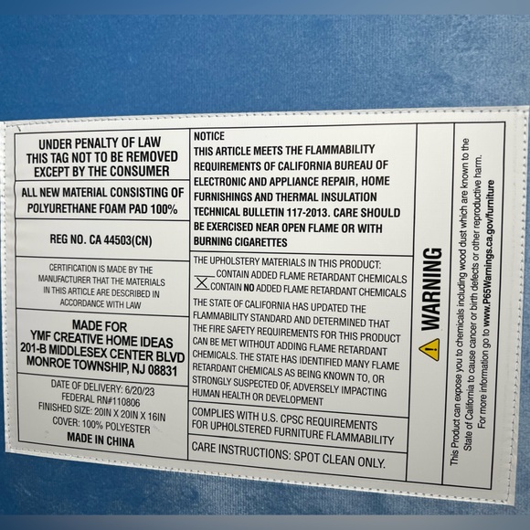 🤓ON HOLD🤩Juicy Couture x Urban Outfitters Ottoman - Picture 12 of 13